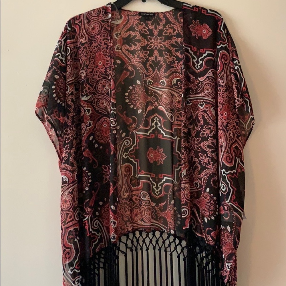 Black fringe kimono with pink and white detail - Picture 2 of 5